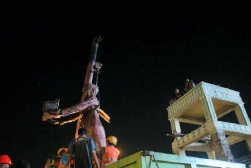 Pasca Dibongkar Malam Tadi, Tugu Dara Tepak Sirih Ikon Selamat Datang Kota Pekanbaru Dipastikan Pindah ke Simpang Akap