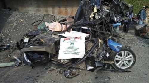 Tabrakan Beruntun di Jalan Lintas Sumatera, 4 Tewas dan 5 Terluka