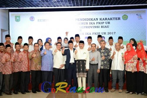 Era MEA, Sekda Riau Minta Guru Bersertifikasi dan Terampil