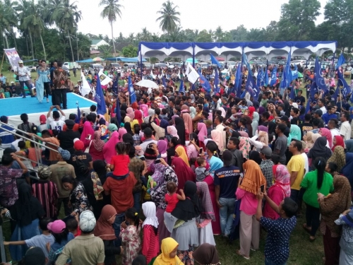Ada 1.100 Porsi Sate dan Bakso di Kampanye Syamsuar - Edy Nasution