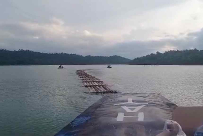 GoRiau Ratusan Tual Kayu Diduga Hasil Ilog yang Ditemukan di Sungai Gulamo Terindikasi Berasal dari Pangkalan Sumbar