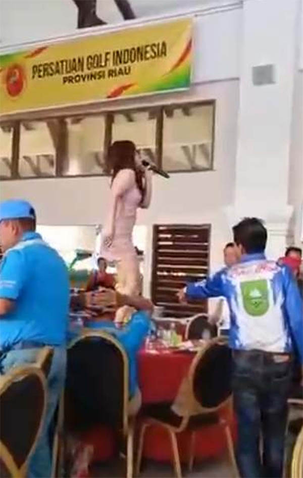 Panglima Besar LLMB Kecam Joget Erotis di Atas Meja Saat Turnamen Golf Piala Gubernur Riau