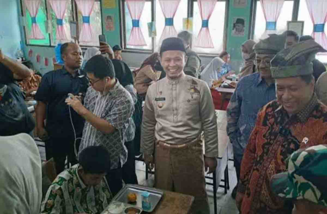 Wali Kota Pekanbaru Targetkan 100 Dapur MBG Beroperasi Tahun Ini
