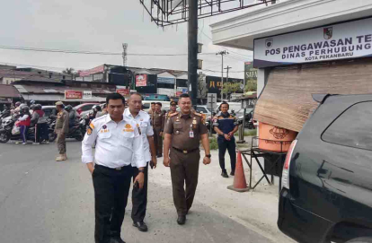 GoRiau Pos Terpadu Diperkuat, Pemko Pekanbaru Perketat Pengawasan Truk di Jam Terlarang