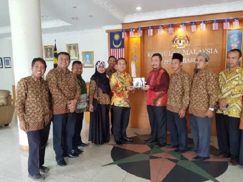 Bahas Isu Strategis, KAHMI Riau Silaturahmi ke Konsulat Malaysia