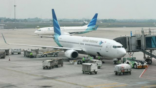 Pesawat yang Ditumpangi Menteri Pertanian RI dari Jakarta Belum Diterbangkan ke Pekanbaru karena Kabut Asap