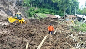 GoRiau 2 Warga Sumatera Barat Tewas Tertimbun Tanah Longsor
