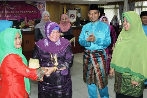 Asmita Firdaus Pimpin Dekranasda Kota Pekanbaru