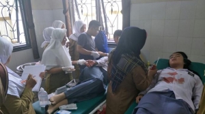 GoRiau Tertimpa Genteng yang Runtuh Diguncang Gempa, 7 Siswa SMK di Cianjur Luka Parah