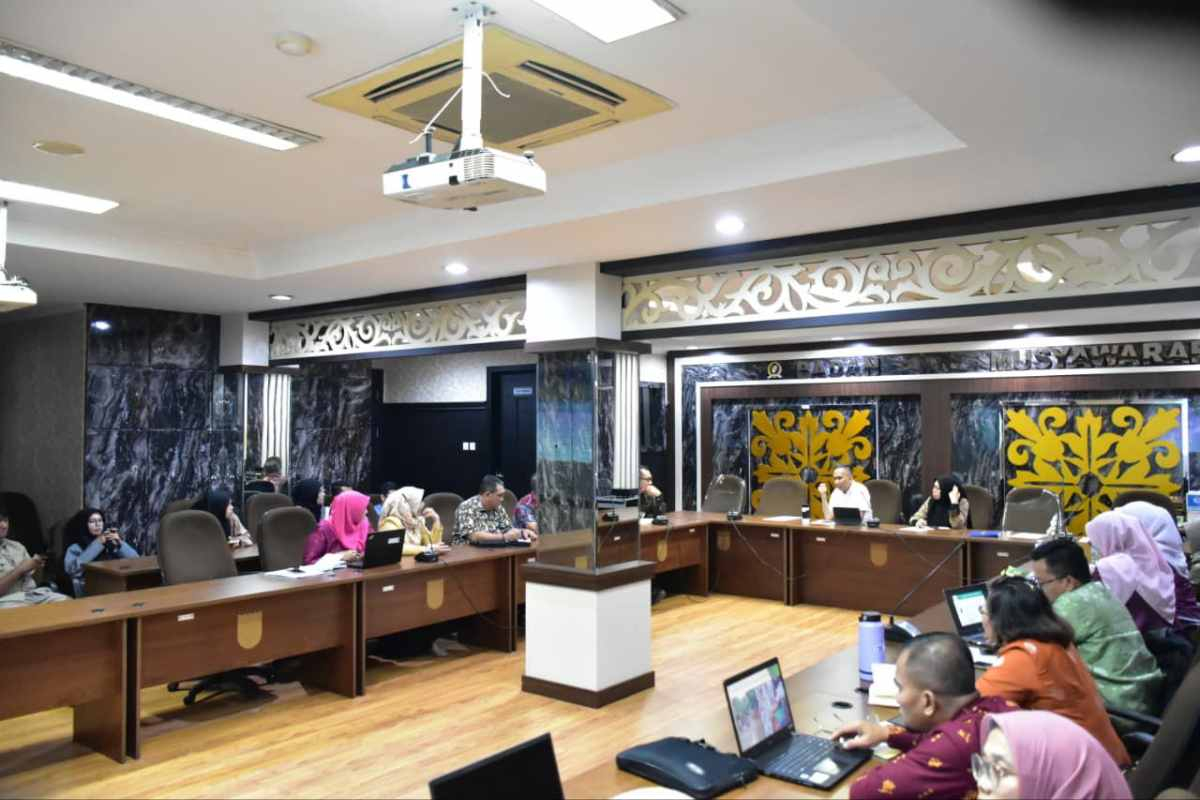 Komisi III Tantang RSD Madani Pekanbaru Kejar Pendapatan Rp60–70 Miliar