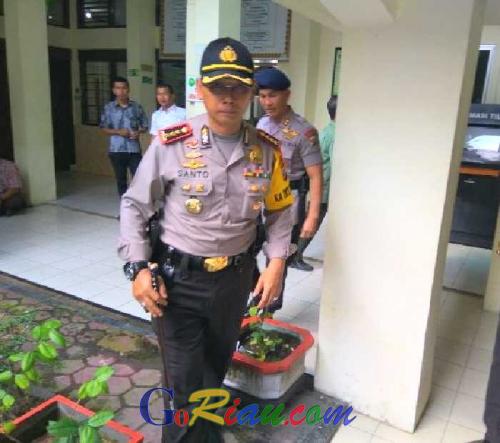 Pengamanan Super Ketat Sidang Vonis Kasus Suap APBD Riau, Kapolresta Pekanbaru Sambangi Pengadilan Negeri