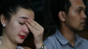 GoRiau Zaskia Gotik: Neng Lulusan SD . . . Maaf Atas Kebodohan Neng