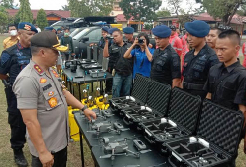 Polda Riau Kerahkan Drone Canggih untuk Lacak Warga yang Terinfeksi Virus Corona