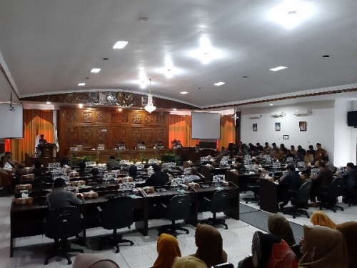 Bupati Kuansing Sampaikan LKPJ Tahun Anggaran 2018