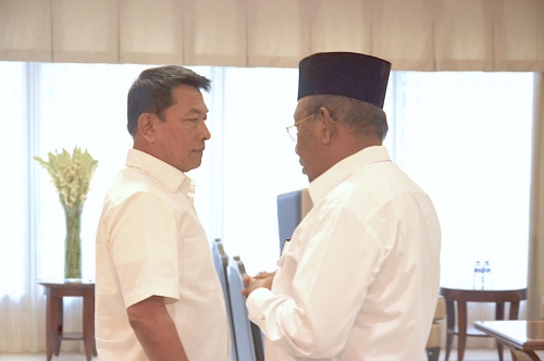 Bertemu Moeldoko, Plt Gubernur Riau Adukan Soal Kemenag dan Embarkasi Haji