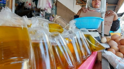 Program Minyak Goreng Rakyat Sasar 30 Ribu Pengecer, Dijual Rp14 Ribu per Liter