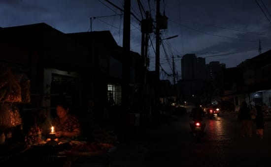 Listrik Riau Berangsur Normal, PLN Lakukan Pemulihan Bertahap