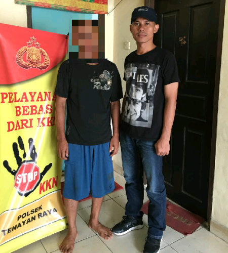 Aniaya Istri Pakai Linggis, Seorang Pria di Pekanbaru Dijemput Polisi di Rumahnya