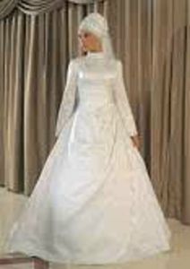 GoRiau Mengapa Gaun Pengantin Berwarna Putih? Ini Jawabannya
