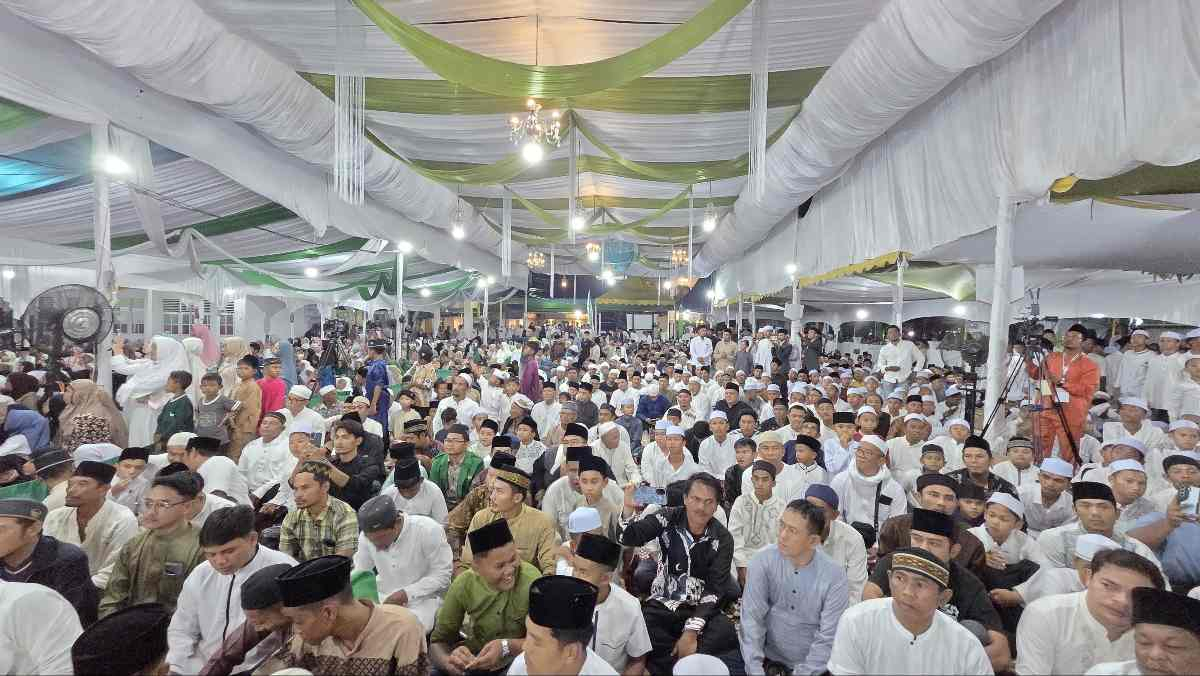 Hadiri Haul Ke-80 Syekh Oesman Syahabuddin, Pemprov Riau Ajak Warga Perkokoh Kerukunan Umat di Rokan Hilir