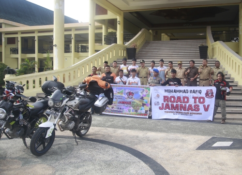 Lepas Rombongan YVCI ke Kota Batu Malang, Syamsuar: Promosikan Pariwisata Siak