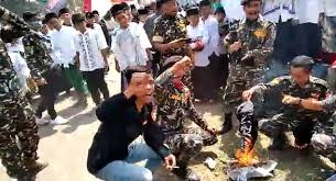 Ketua Harian MUI: Yang Dibakar Banser Itu Kalimat Tauhid, Bukan Bendera HTI