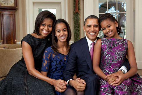 Obama Tugaskan Pengawal Bersenjata Awasi Putrinya Pacaran