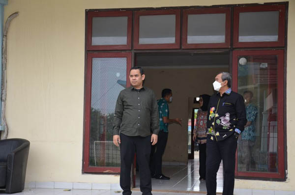 Gubernur Riau Kunjungi Asrama Mahasiswa Riau di Jakarta