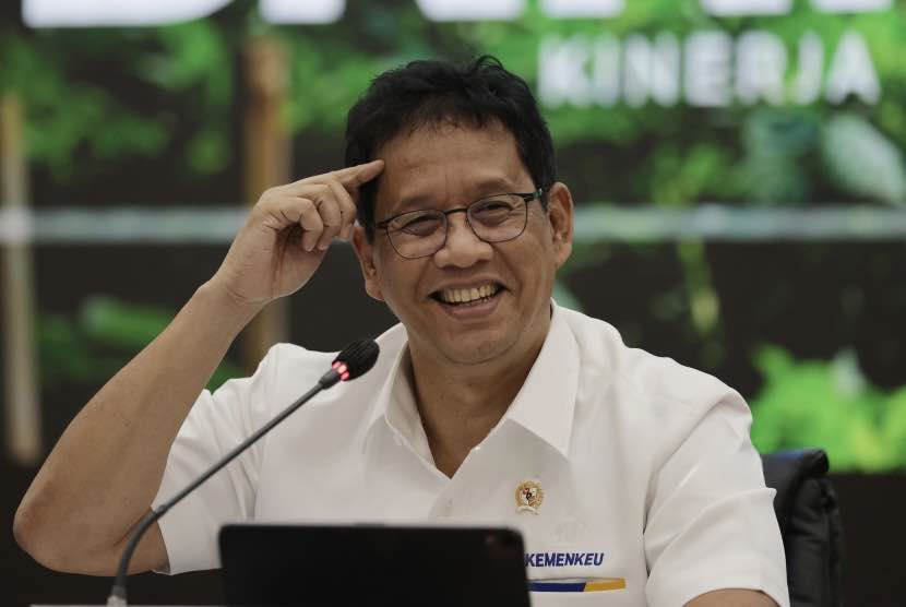 Purbaya Ungkap Akar PHK Massal, Akses Modal Jadi Sorotan