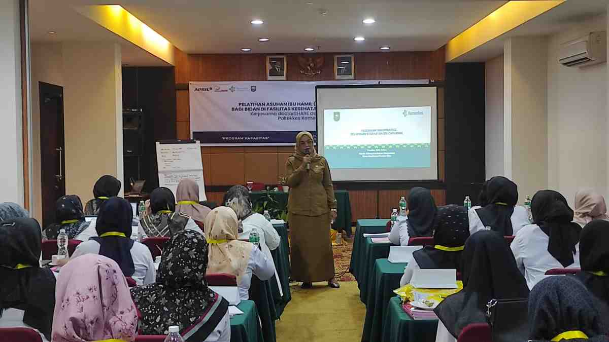 Perkuat Layanan Kesehatan Ibu dan Anak, RAPP Gelar Pelatihan ANC Terpadu bagi Bidan Puskesmas di Siak