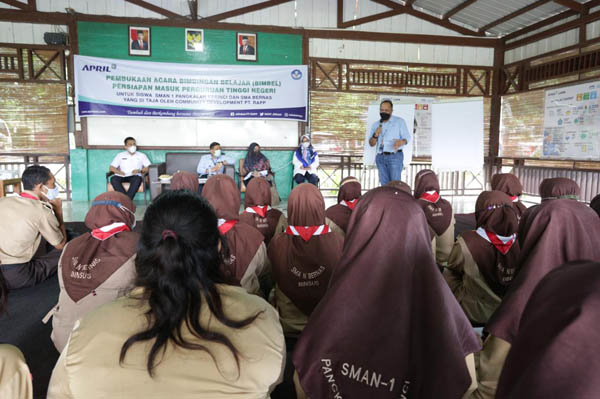 Siapkan Generasi Unggul dan Berdaya Saing, RAPP Targetkan Pelajar Pelalawan Bisa Tembus di 10 Kampus Terbaik