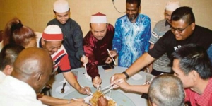 GoRiau Pemuda Malaysia Ini Memutuskan Bersyahadat Setelah Disuruh Pria Misterius Salat Subuh