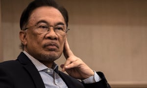 GoRiau Mahathir Mundur, Anwar Ibrahim Sebut Ada Pengkhianatan