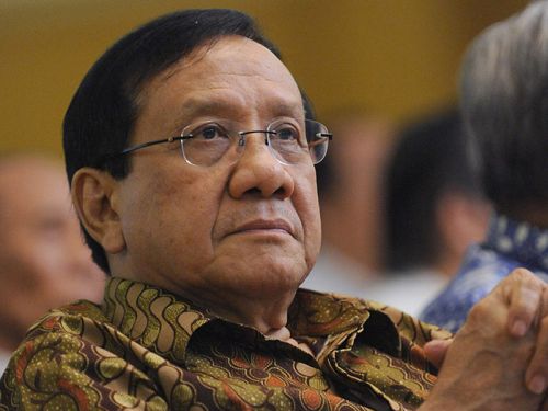 Akbar: Ical Sebaiknya Tidak Turun jadi Cawapres