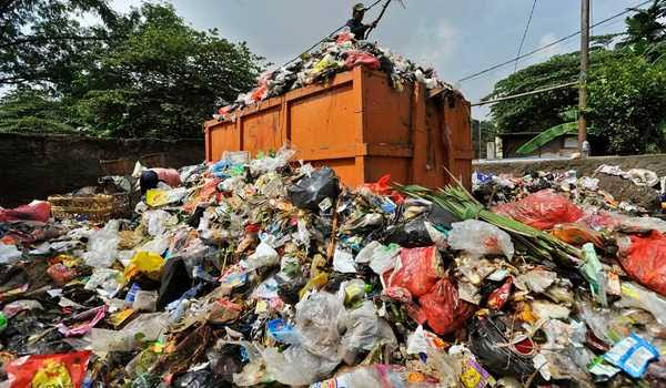 Pemko Tunjuk Dua Kontraktor Pengangkut Sampah, DPRD: Padahal Sudah Kita Rekomendasikan Swakelola