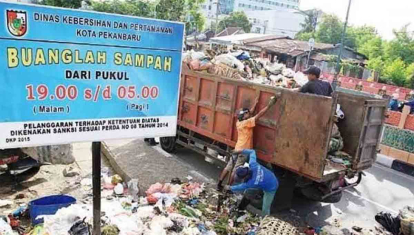 Warga Pekanbaru Diimbau Tertib Terhadap Jam Buang Sampah