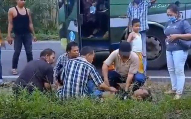 Sopir Bus ALS Pingsan Saat Mengemudi di Jalan Lintas Sumatera, Lalu Meninggal