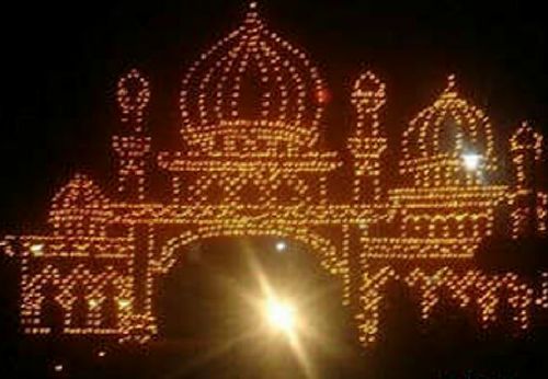 Pertahankan Tradisi, Malam ke 27 Ramadan Masyarakat Teluk Meranti Gelar Lomba Lampu Colok