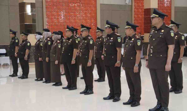 Dari Dompu hingga Labuhanbatu, Carel Williams Kini Pimpin Pidsus Kejati Riau