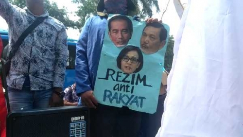 Unjuk Rasa di DPRD Riau, Massa FPR Sebut Ada Rezim Anti Rakyat