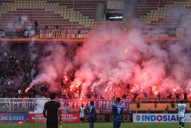 PSPS Gagal Kendalikan Suporter, Stadion Utama Riau Rugi Lebih Rp100 Juta