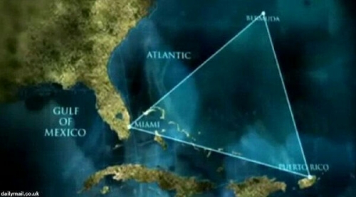 Misteri Awan Segi Enam di Segitiga Bermuda Terpecahkan? Diduga Penyebab Hilangnya 70 Pesawat dan Kapal Laut
