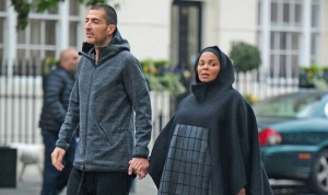 GoRiau Janet Jackson Hamil dan Berhijab, Kabar Mualafnya Terjawab