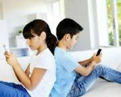 Waspadalah, Gadget Bisa Sebabkan Anak Derita Gangguan Jiwa, Cepat Pikun dan 8 Bahaya Lainnya