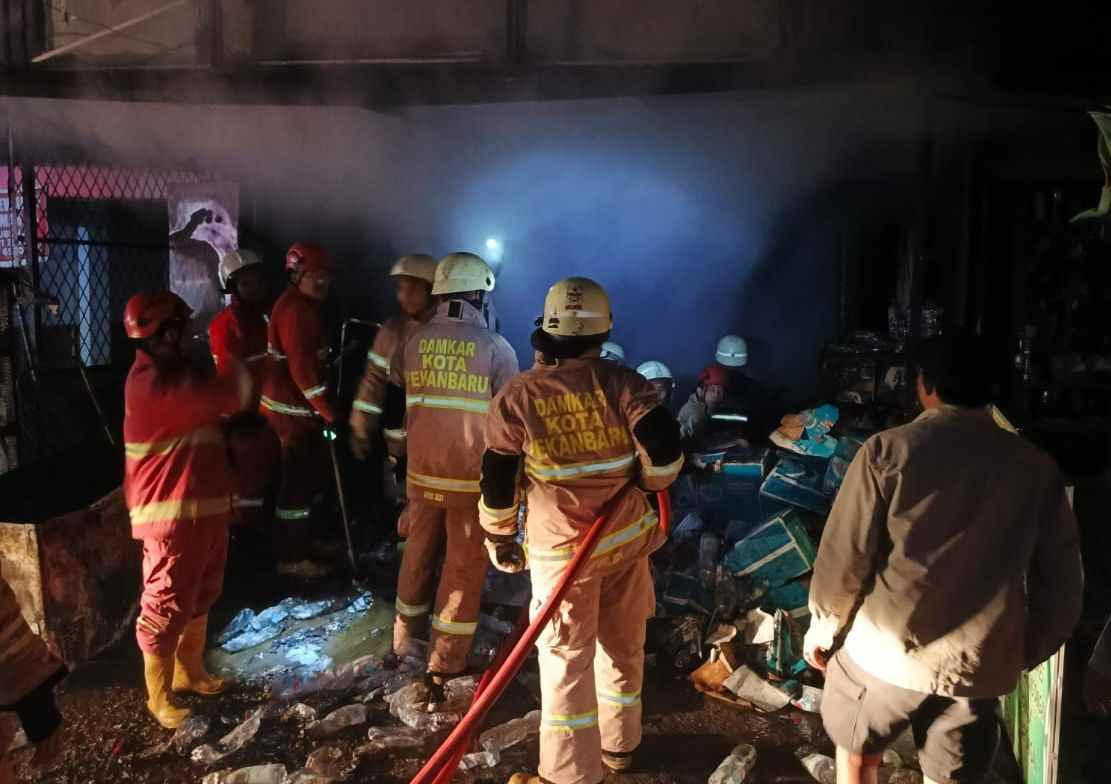Kios di Jalan Tengku Bey Terbakar, Seorang Anak Tewas