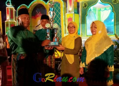Kelurahan Balik Alam Kembali Juara 1 Pawai Taaruf MTQ Kecamatan Mandau