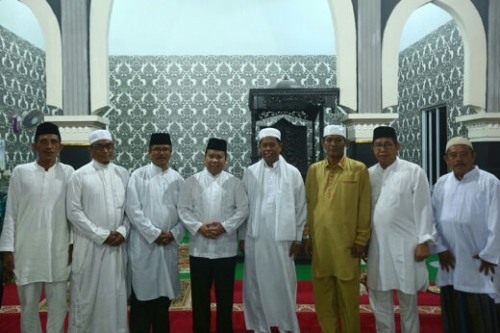 Bupati Meranti Ajak Masyarakat Main Keroyokan di Masjid
