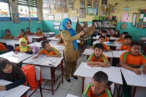 GoRiau Pemerintah Ubah Sistim Penyaluran Tunjangan Profesi Guru
