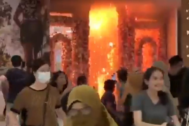 Trans Studio Mall Terbakar, Pengunjung Berhamburan, 32 Orang Dilarikan ke RS