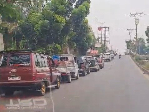 Bupati Kuansing Instruksikan SPBU Prioritaskan Kafilah MTQ Riau, Minta Warga Mengalah